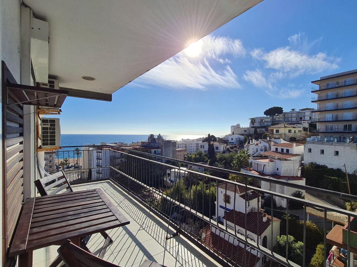 Apartament Pau Casals, 2 Min Walk From The Sea & Sea View リョレート・デ・マル エクステリア 写真